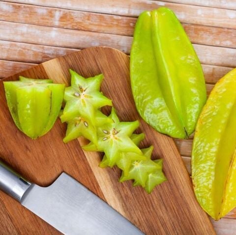 20 Lt Saksıda Meyve Verir Durumda Carambola (Yıldız Meyvesi) Fidanı